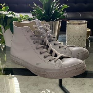 Converse Leather Monochrome